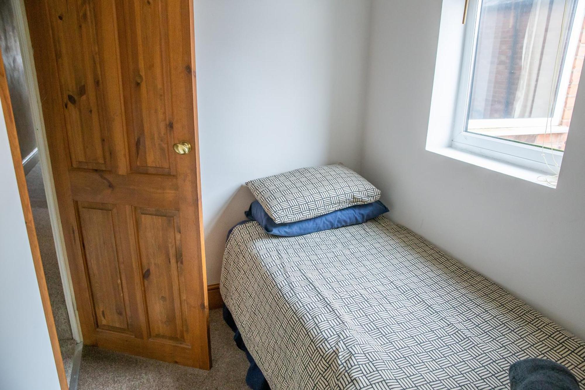I'M Your Host - Westcotes Stay Leicester Zimmer foto